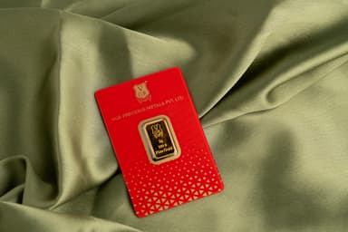 2 Gram 24 kt fine Gold bar (999.0)